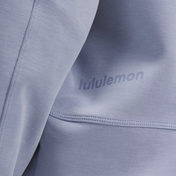 Lululemon - Softstreme Perfectly Oversized Cropped Crew - Blue Willow - Picture 5 of 6